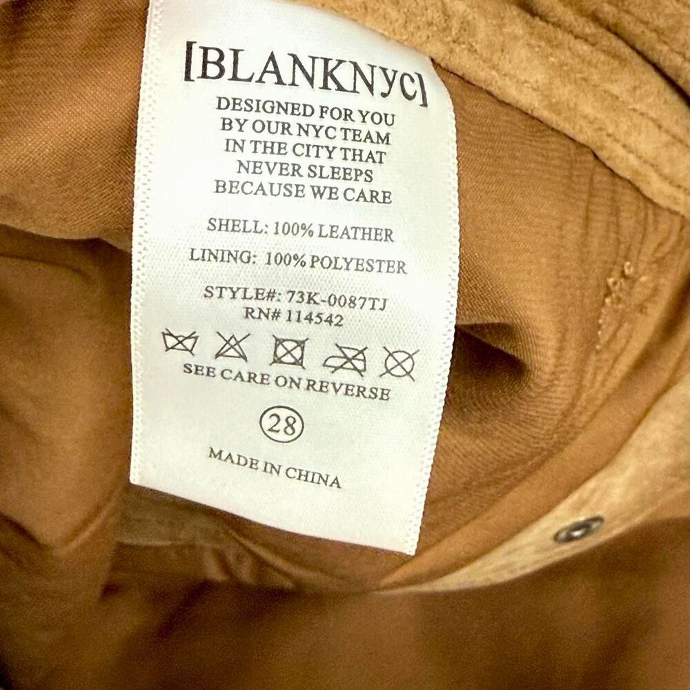 Blank-NYC Genuine Leather Suede Snap front pecan Aline mini skirt bareback sz 28 - Picture 3 of 5
